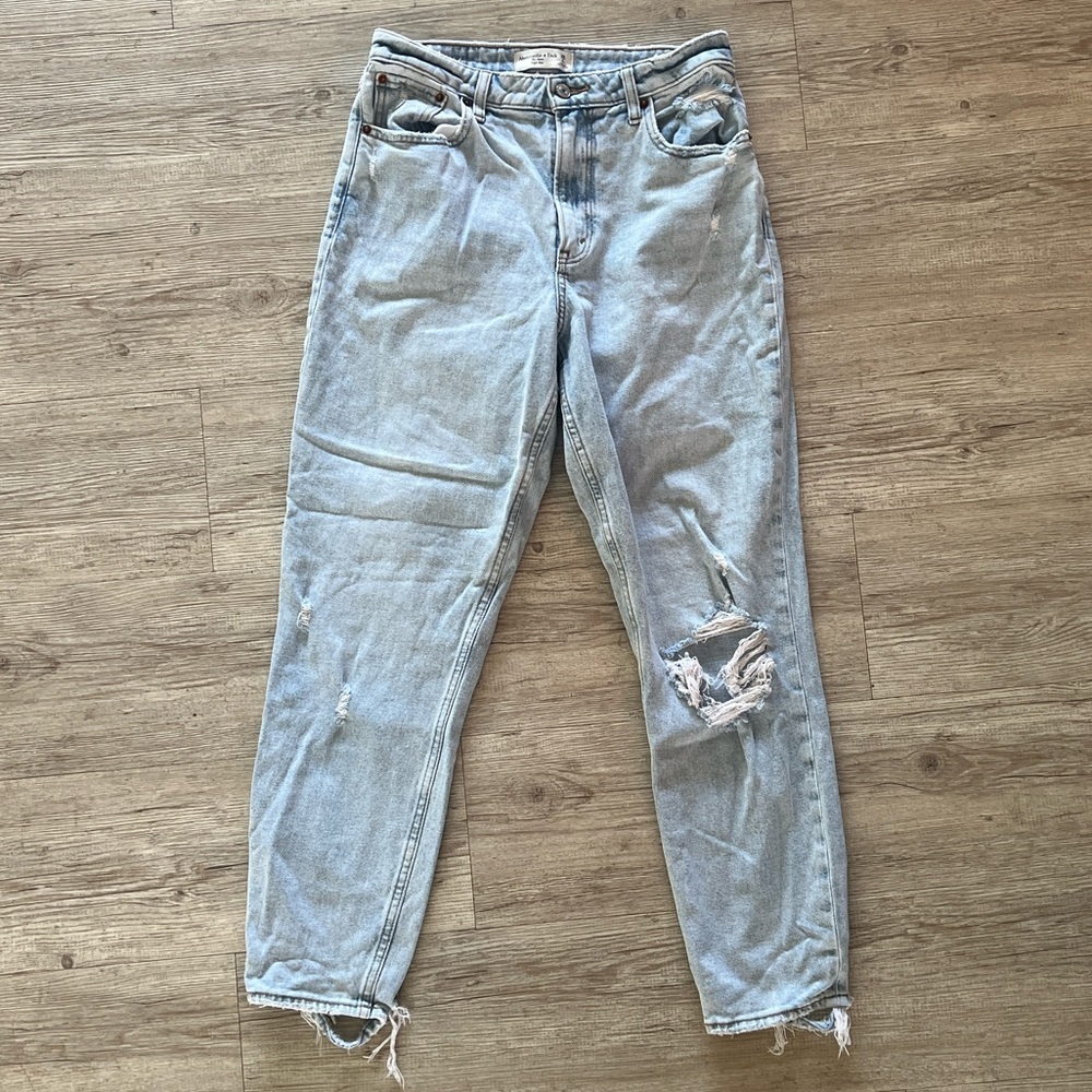 Abercrombie & Fitch Curve Love High Rise Mom Jean - Tall